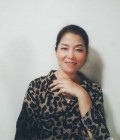 Dating Woman Thailand to thamaka : Ann, 55 years